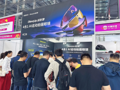 <b>适配露营、徒步、自驾、极限活动等各类户外场</b>